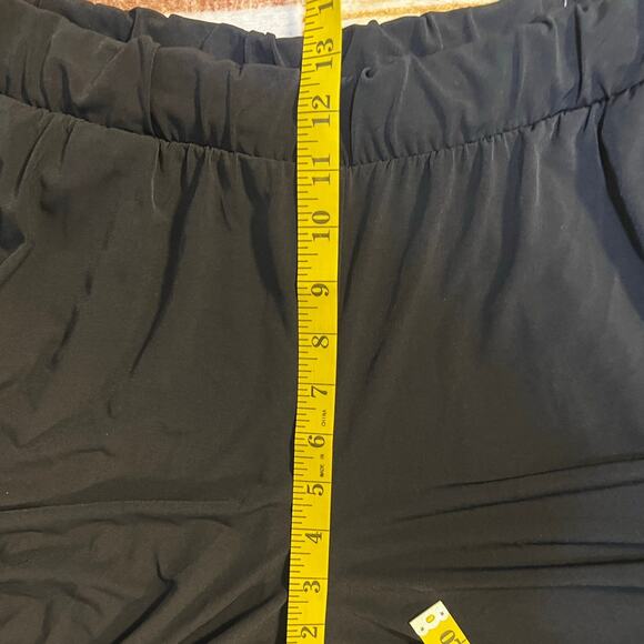 Lane Bryant Black Wide Leg Pull On Style Culott Pants Size 10/12 - Picture 7 of 8